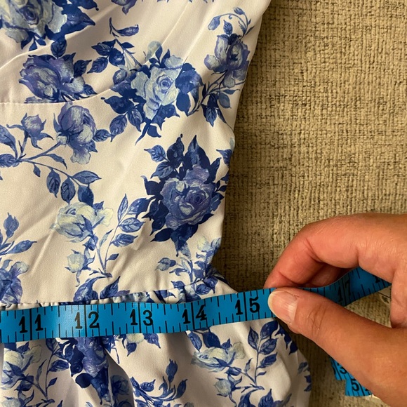 NWT Cupshe Floral print tiered dress, size Medium - Picture 7 of 9